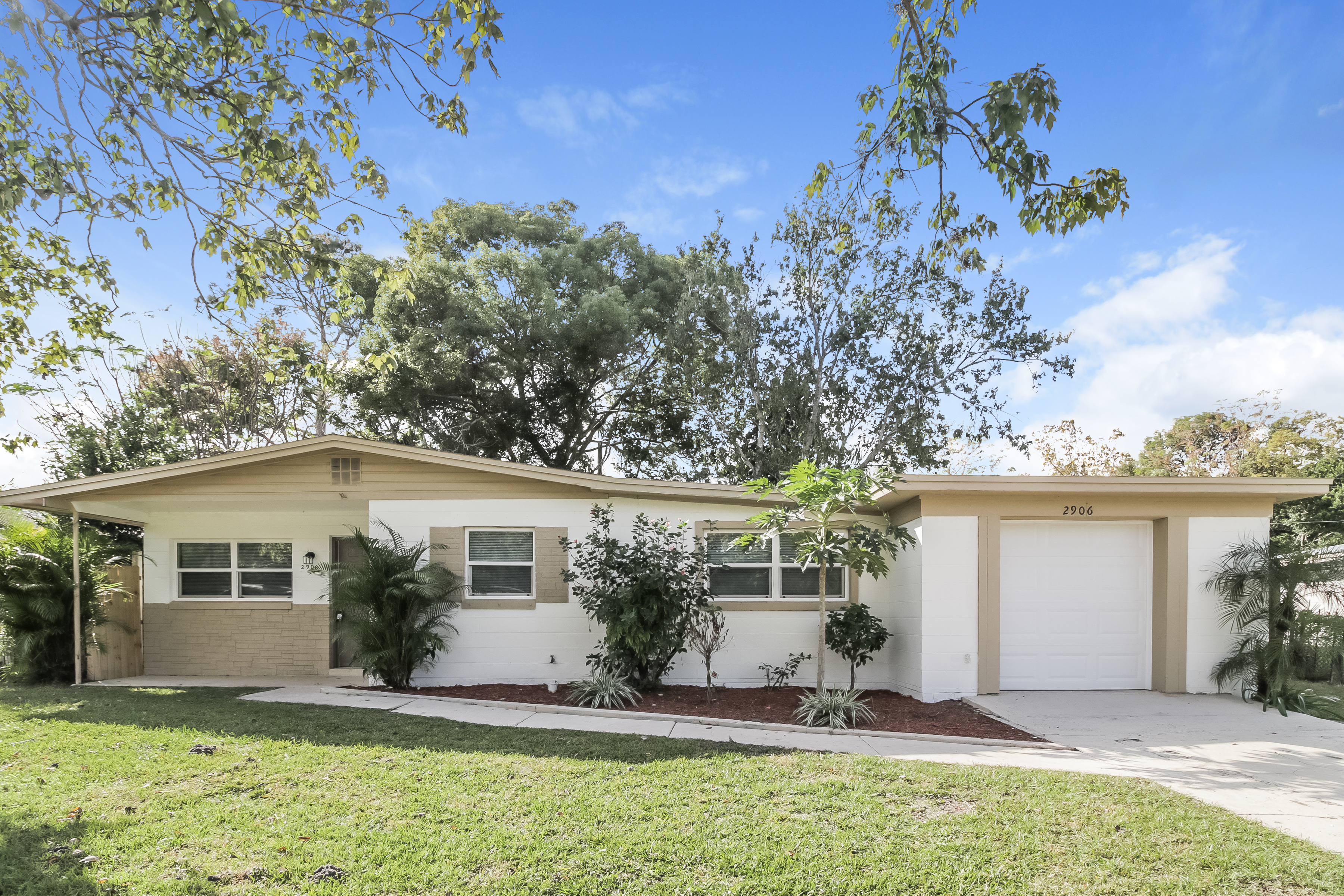 2906 Paine Ln Orlando, FL 32826